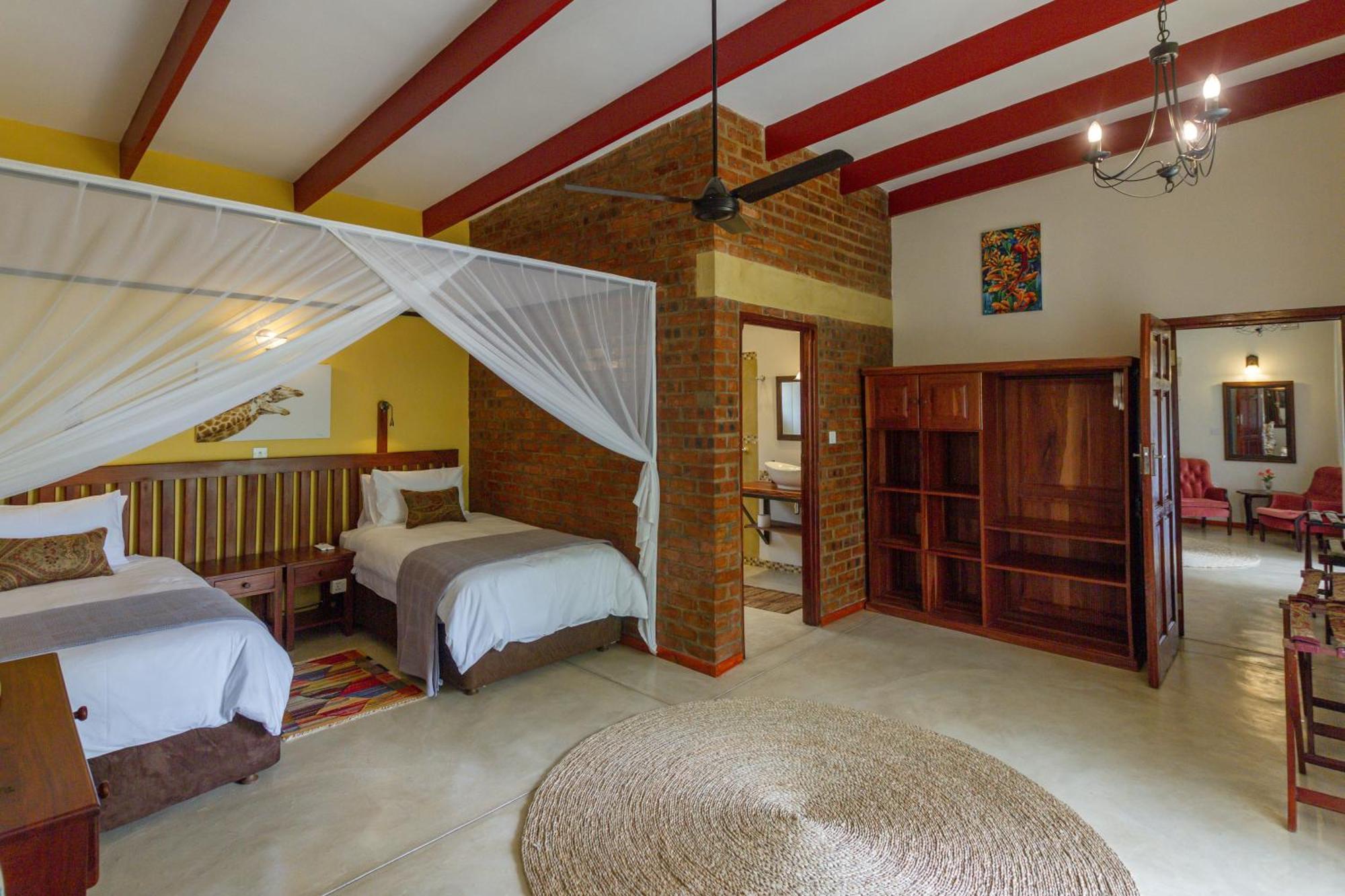 The Courtney Lodge Виктория Фолс Екстериор снимка